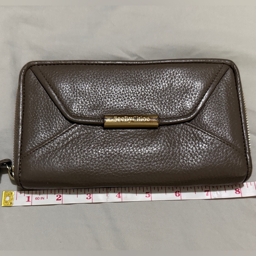 See By Chloé Taupe Leather Zip Wallet with Tassel - Picture 2 of 15